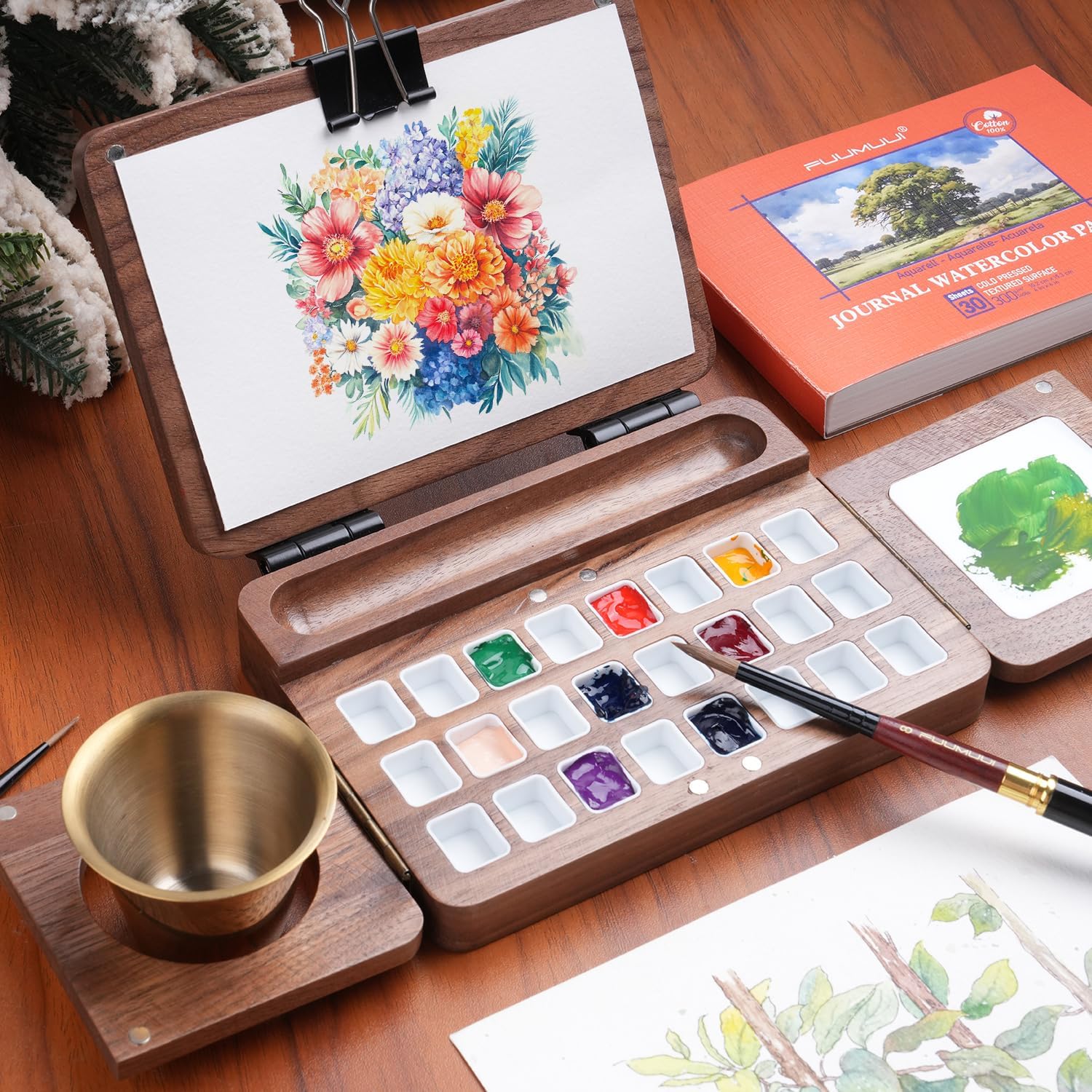 Fuumuui Travel Watercolor Palette 24 Grids Foldable with 2pcs Sable Travel Watercolor Brushes - Image 4